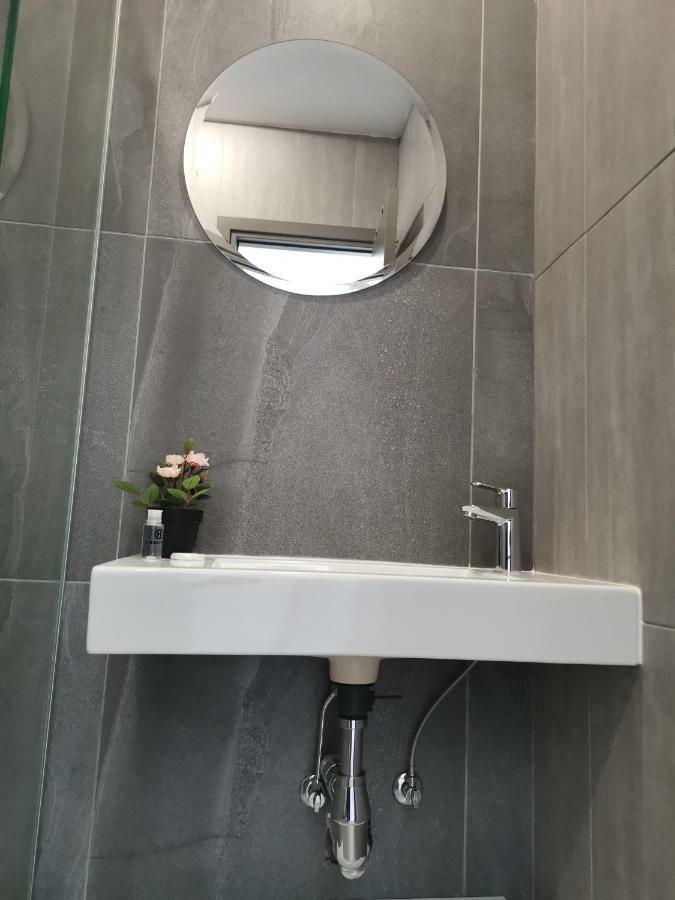 Shalos Studios Aya Napa Dış mekan fotoğraf