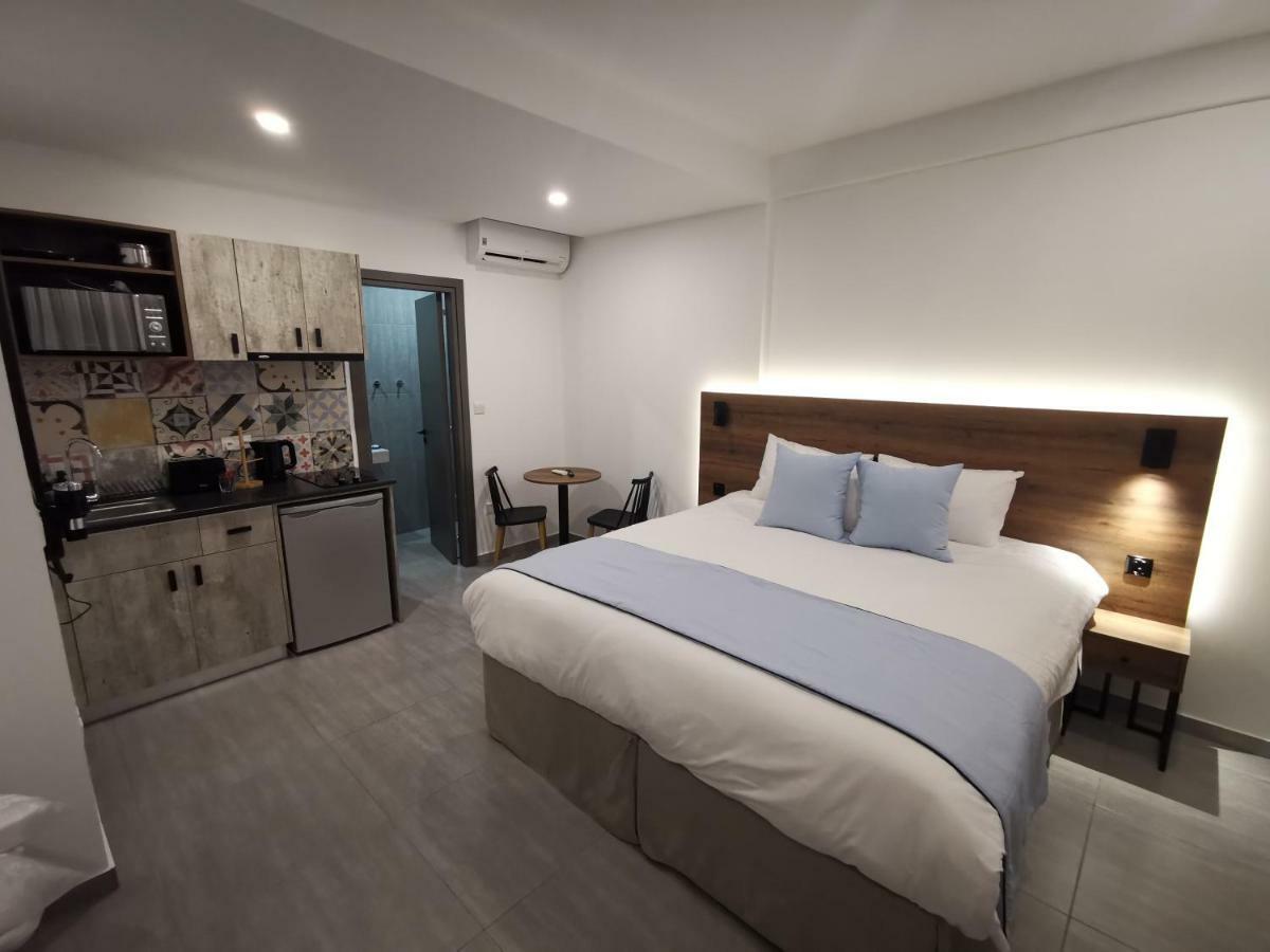 Shalos Studios Aya Napa Dış mekan fotoğraf