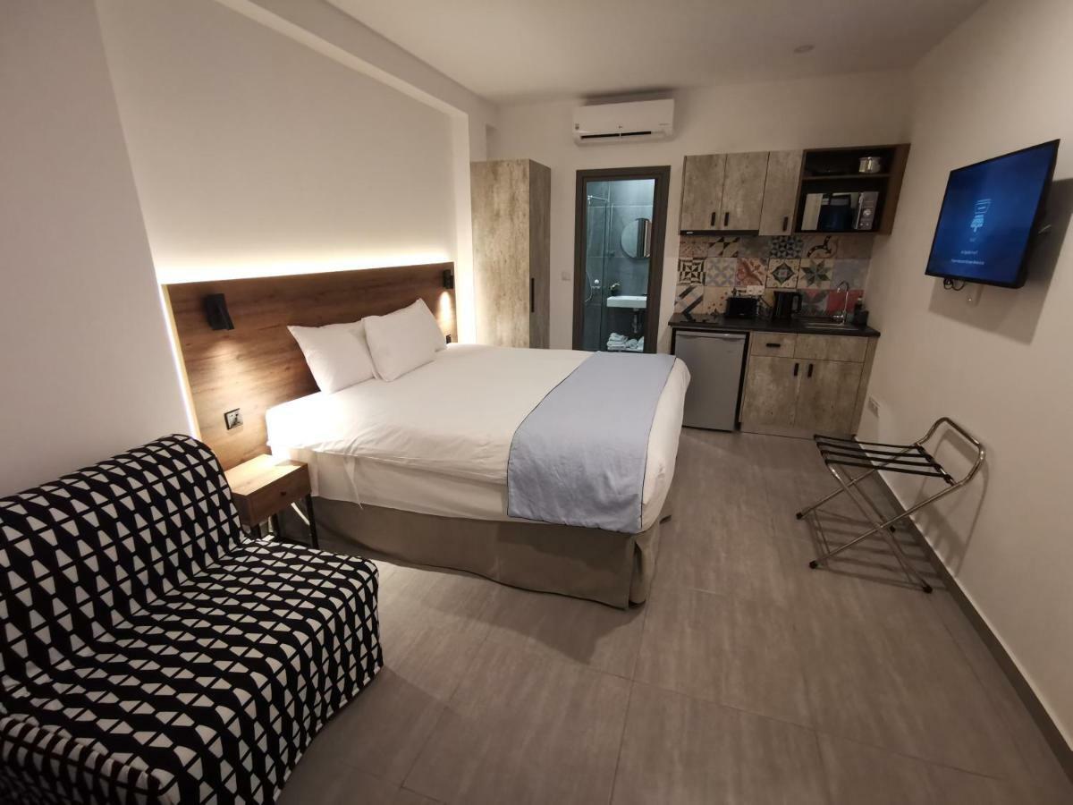 Shalos Studios Aya Napa Dış mekan fotoğraf